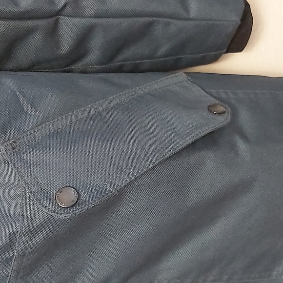 ARCTIX WINTER JACKET - Picture 2 of 16